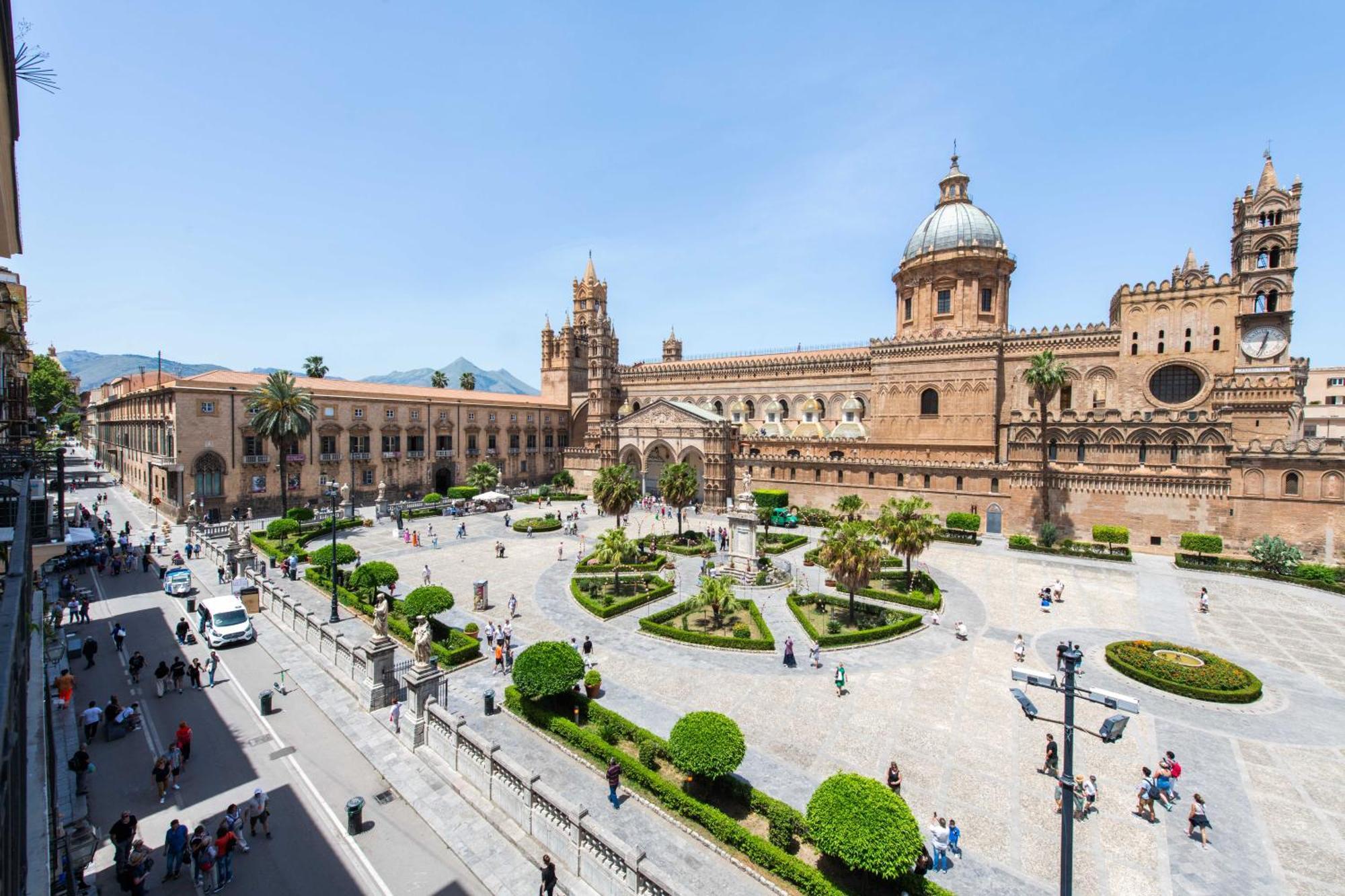 Cathedral View Apartments Palermo Buitenkant foto