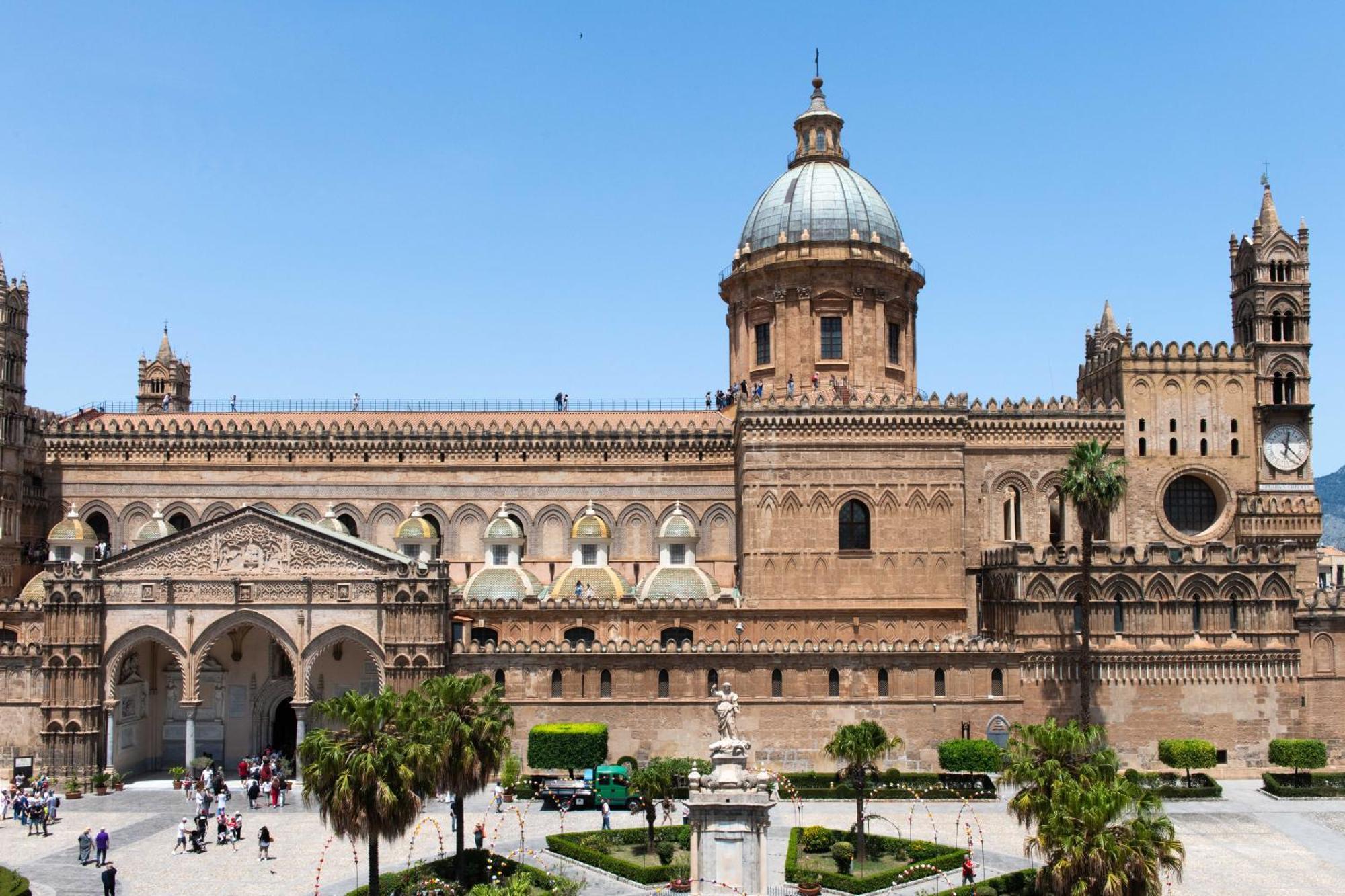 Cathedral View Apartments Palermo Buitenkant foto