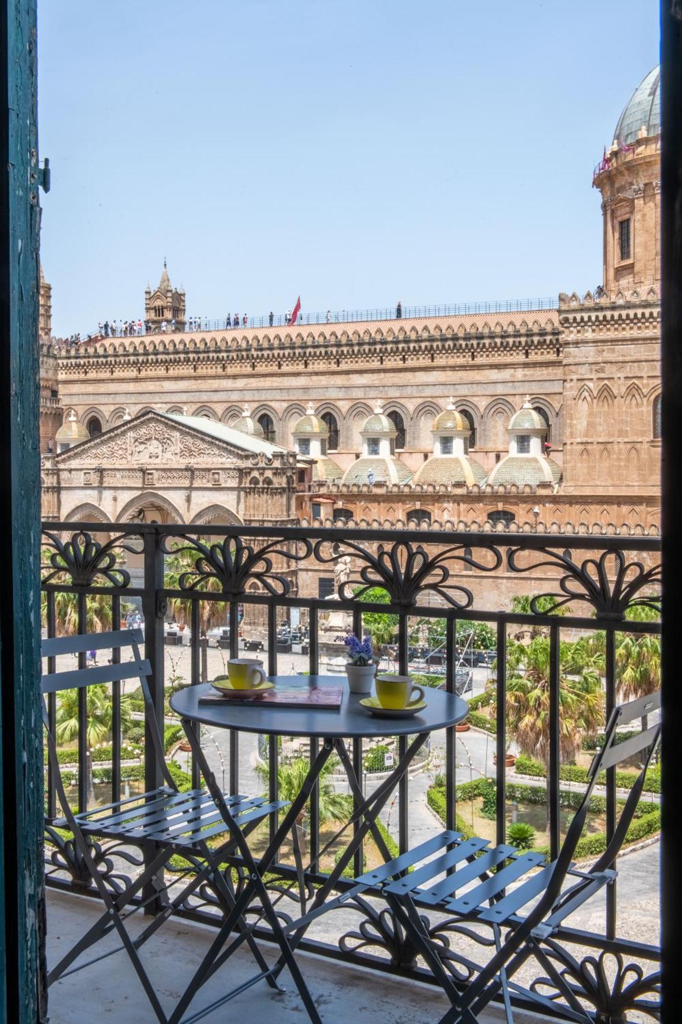 Cathedral View Apartments Palermo Buitenkant foto